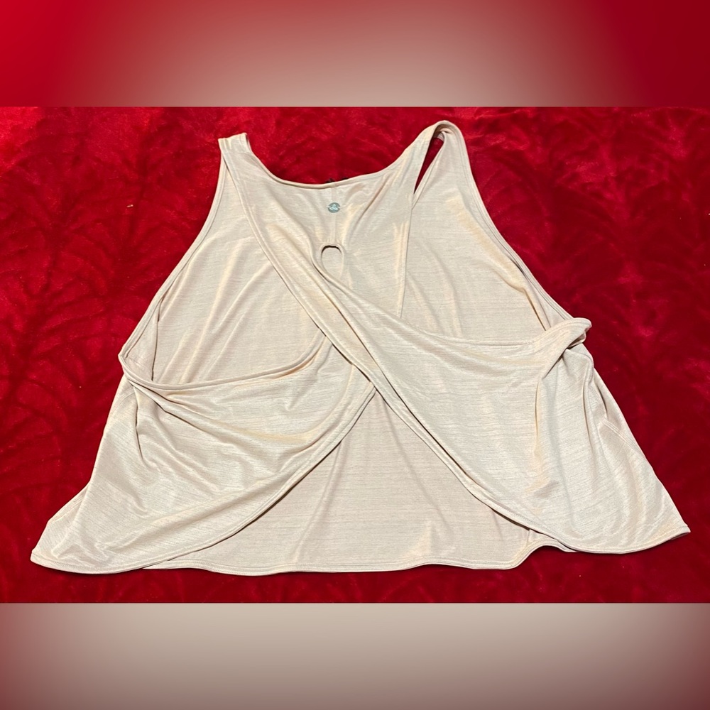 NWT XL Prana Pale Pink criss cross tank top Super cute and flattering Adorbs 🧘 - Picture 16 of 17